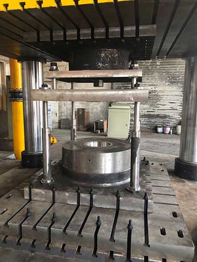 紫铜冲压成型液压机模具
